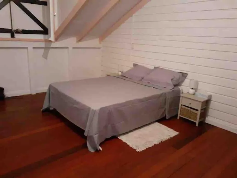 Villa De Charme - Lamentin - Piscine - 4 Chambres 0*,