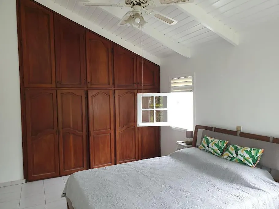 Villa De Charme - Lamentin - Piscine - 4 Chambres